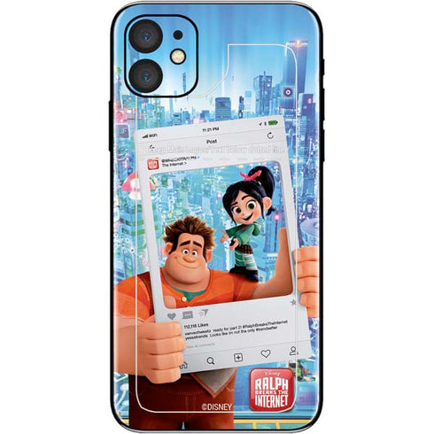 Disney Wreck-it Ralph and Vanellope Instagram Pose iPhone 11 Skin